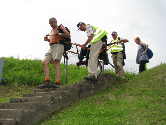 randonnée sportive avec joëlettes, Namur, 2012