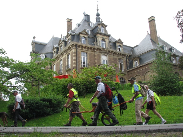 randonnée sportive avec joëlettes, Namur, 2012