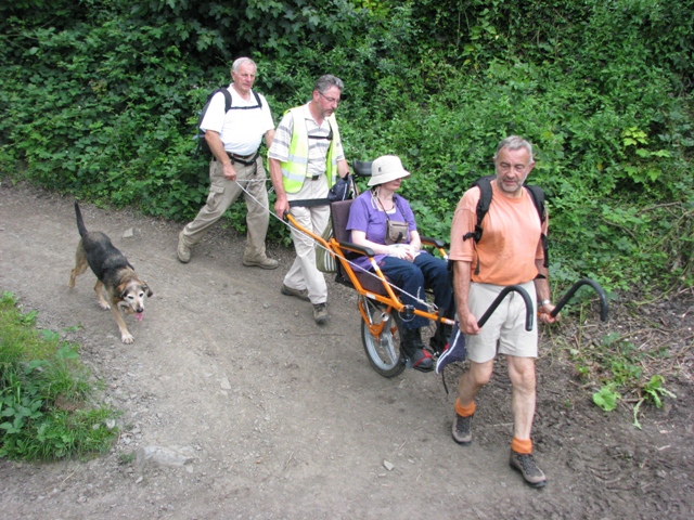 randonnée sportive avec joëlettes, Namur, 2012