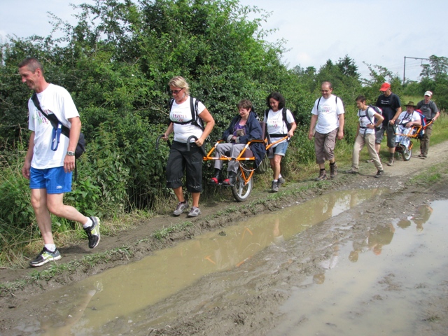 randonnée sportive avec joëlettes, Marche, 2012