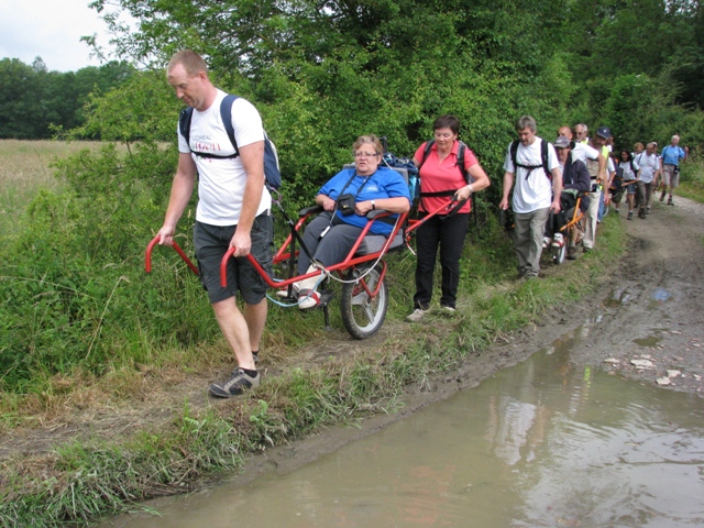 randonnée sportive avec joëlettes, Marche, 2012