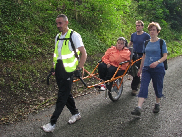 randonnée sportive avec joëlettes, Marneffe, 2012