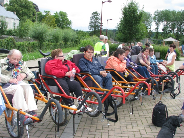 randonnée sportive avec joëlettes, Marneffe, 2012