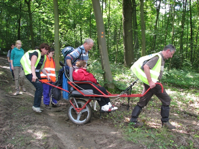 randonnée sportive avec joëlettes, Marneffe, 2012