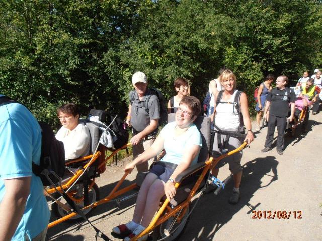 randonnée sportive avec joëlettes, Mariembourg, 2012