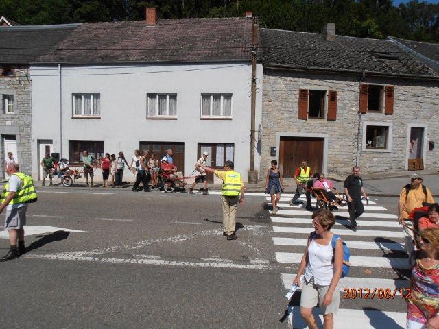 randonnée sportive avec joëlettes, Mariembourg, 2012