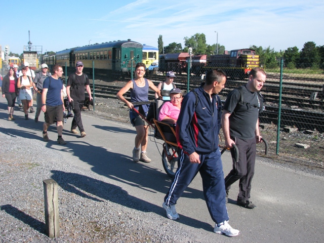 randonnée sportive avec joëlettes, Mariembourg, 2012