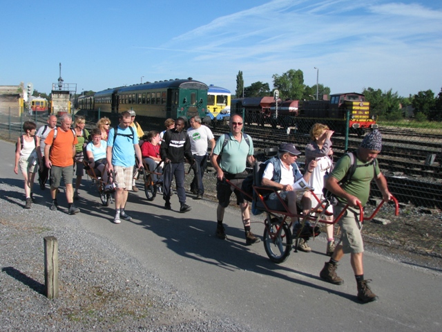 randonnée sportive avec joëlettes, Mariembourg, 2012