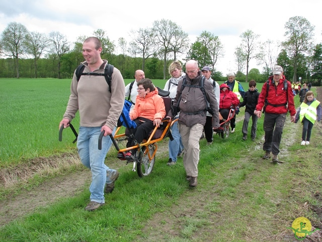 randonnée sportive avec joëlettes, Hastière, 2013