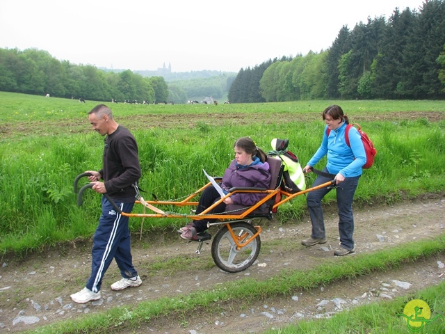 randonnée sportive avec joëlettes, Maredsous, 2013