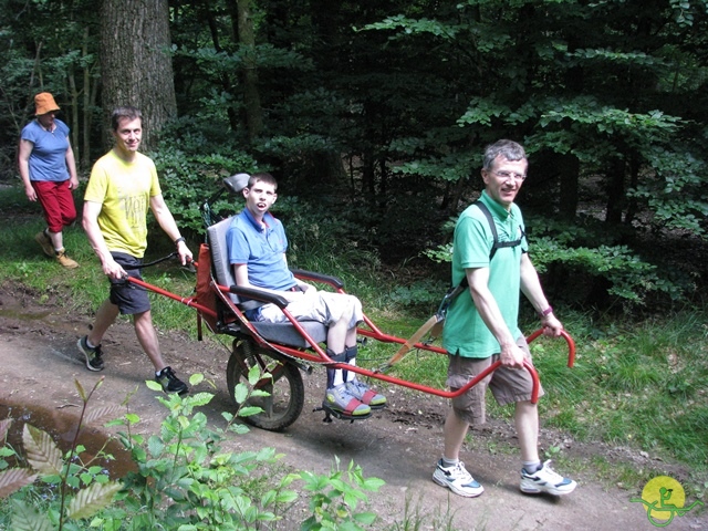 randonnée sportive avec joëlettes, Habay-la-Neuve, 2013