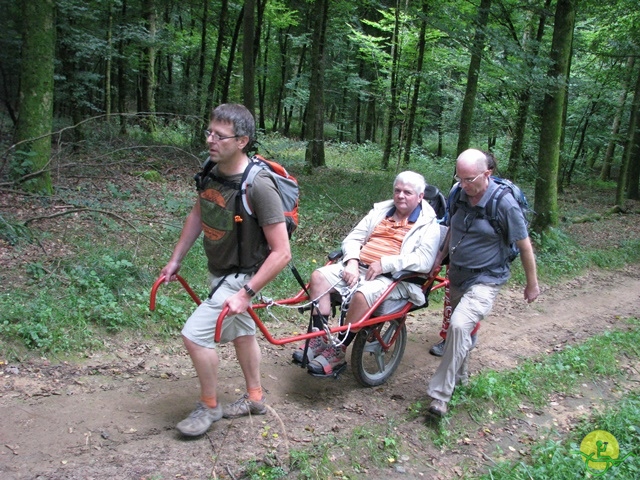 randonnée sportive avec joëlettes, Virton, 2013