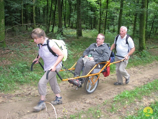 randonnée sportive avec joëlettes, Virton, 2013