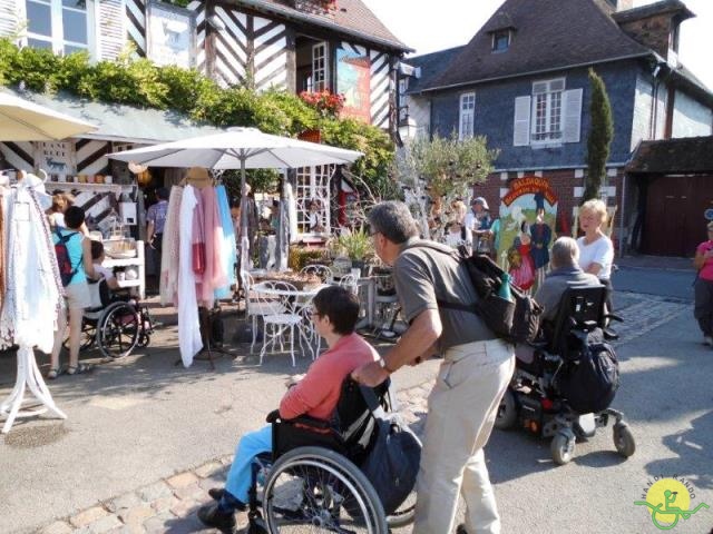 randonnée avec joëlettes,Cabourg, 2013