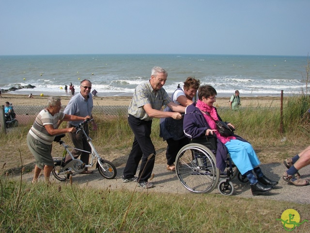 randonnée avec joëlettes, Cabourg, 2013