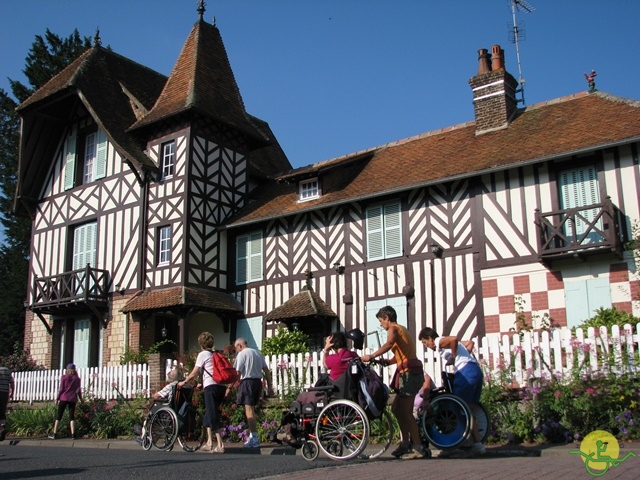 randonnée avec joëlettes,Cabourg, 2013