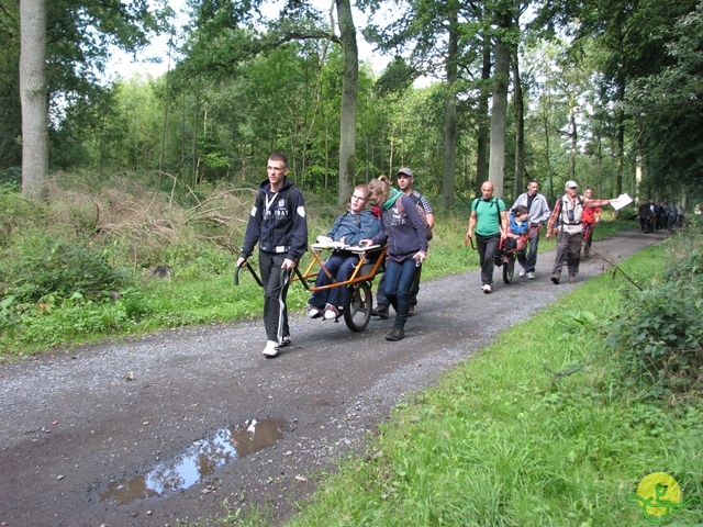 randonnée sportive avec joëlettes, Stambruges, 2013