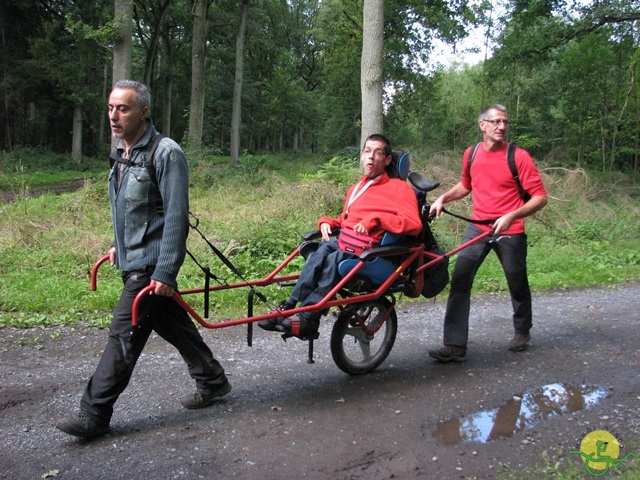 randonnée sportive avec joëlettes, Stambruges, 2013