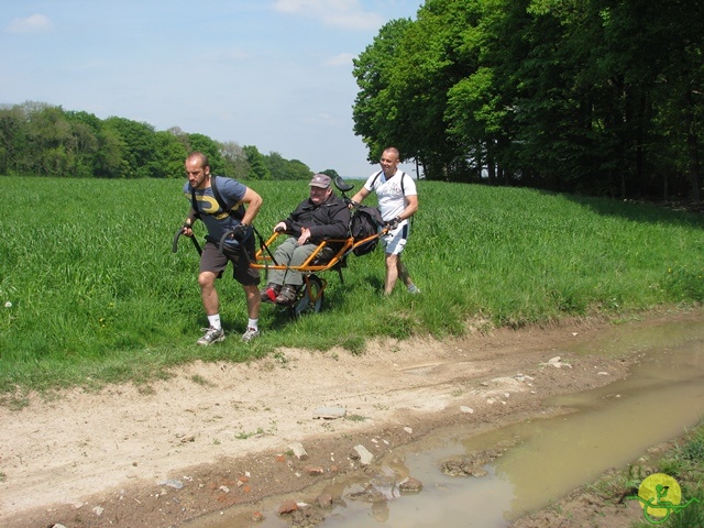 randonnée sportive avec joëlettes, Mozet, 2014