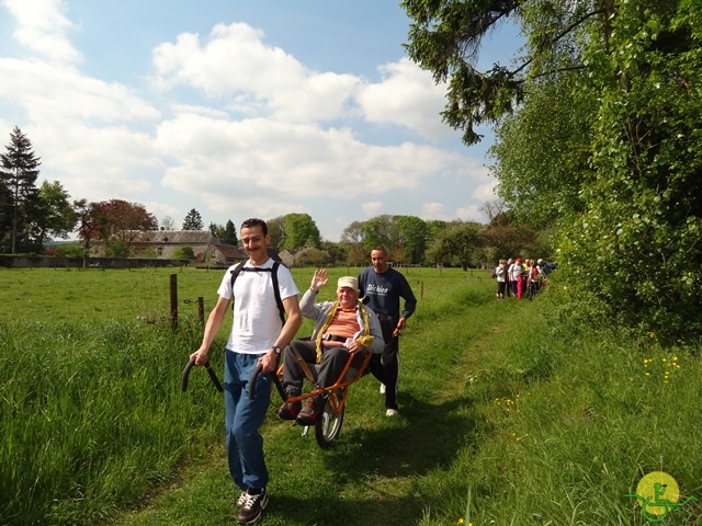 randonnée sportive avec joëlettes, Mozet, 2014