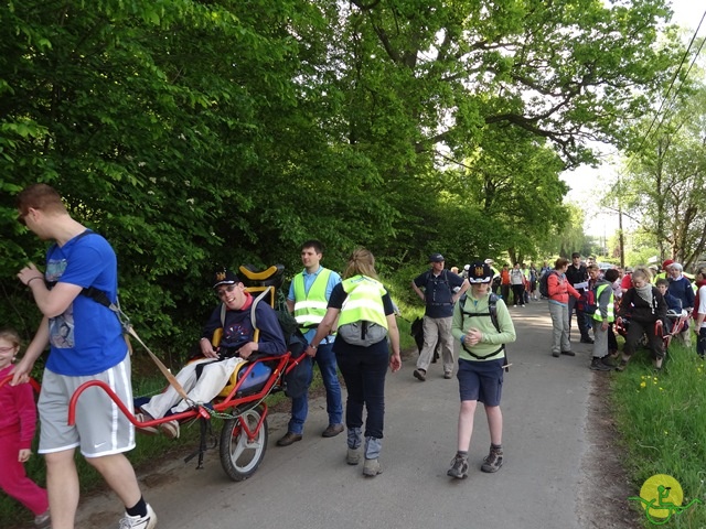 randonnée sportive avec joëlettes, Mozet, 2014