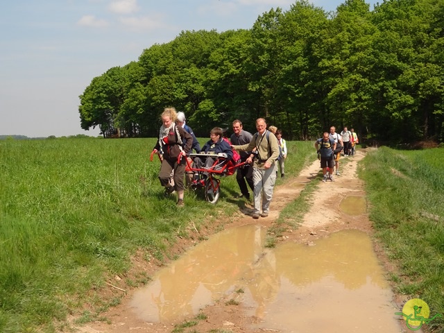 randonnée sportive avec joëlettes, Mozet, 2014