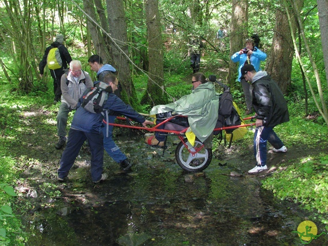 randonnée sportive avec joëlettes, Tilff, 2014