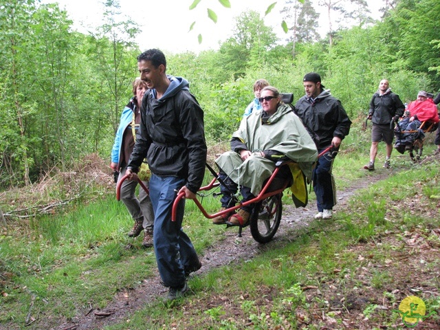 randonnée sportive avec joëlettes, Tilff, 2014