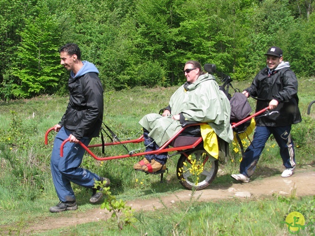 randonnée sportive avec joëlettes, Tilff, 2014