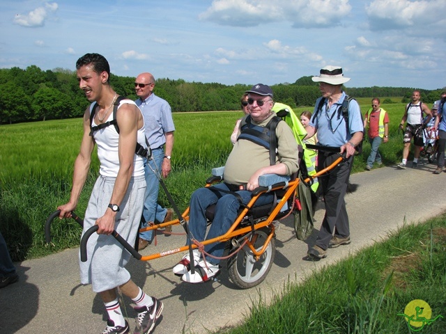 randonnée sportive avec joëlettes, Florennes, 2014