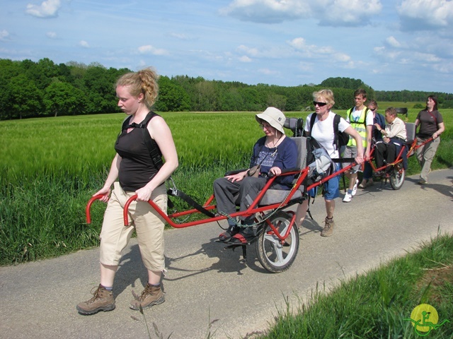 randonnée sportive avec joëlettes, Florennes, 2014