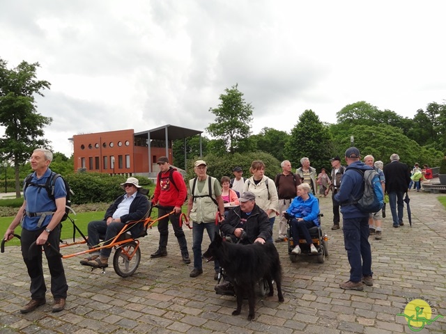 randonnée sportive avec joëlettes, Chevetogne, 2014