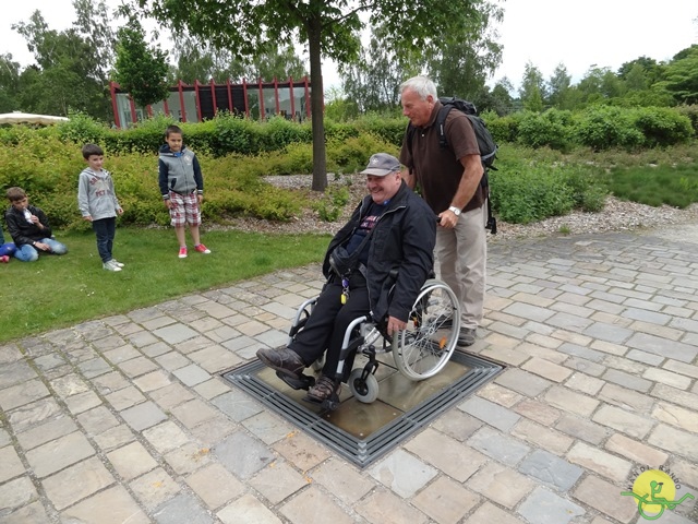 randonnée sportive avec joëlettes, Chevetogne, 2014