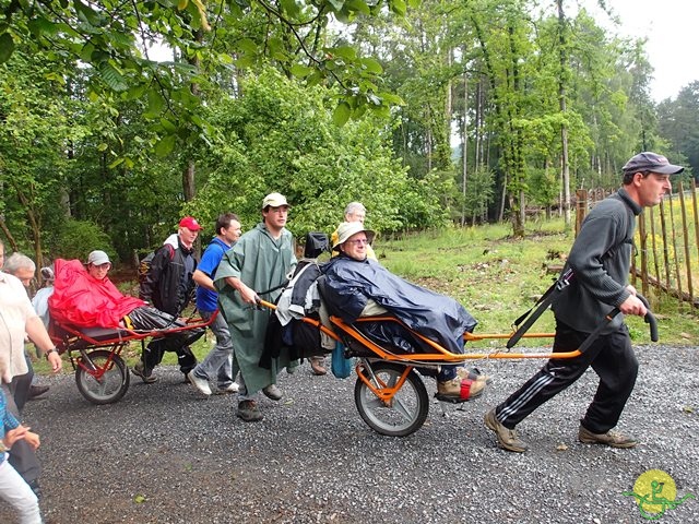 randonnée sportive avec joëlettes, Han, 2014