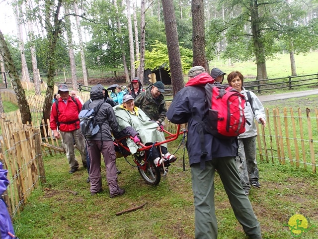 randonnée sportive avec joëlettes, Han, 2014