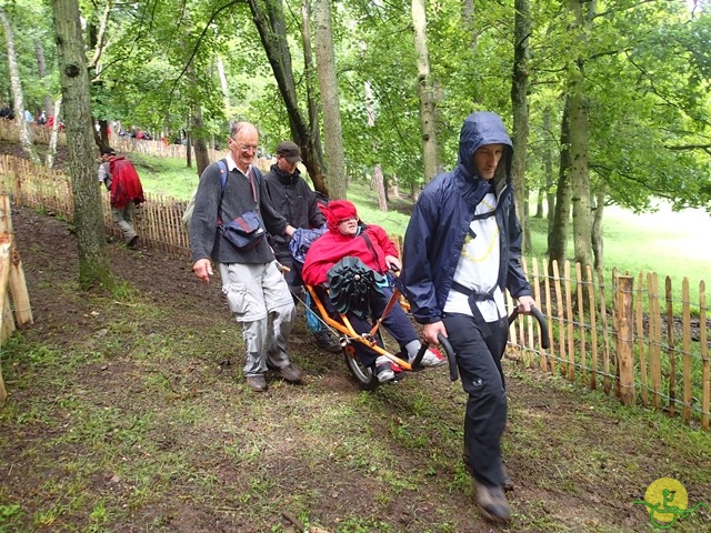 randonnée sportive avec joëlettes, Han, 2014