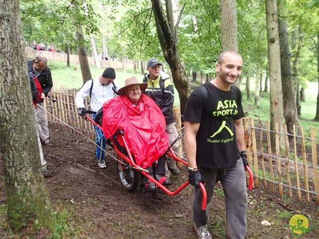 randonnée sportive avec joëlettes, Han, 2014