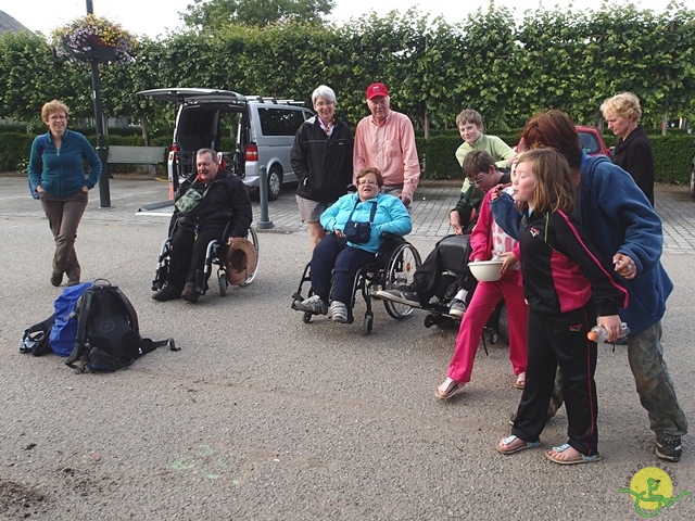 randonnée sportive avec joëlettes, Han, 2014