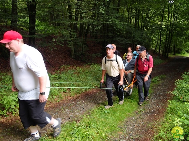 randonnée sportive avec joëlettes, Habay, 2014