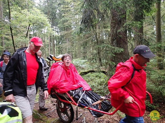 randonnée sportive avec joëlettes, Habay, 2014