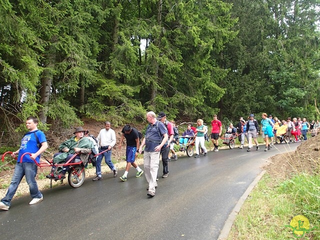 randonnée sportive avec joëlettes, Habay, 2014