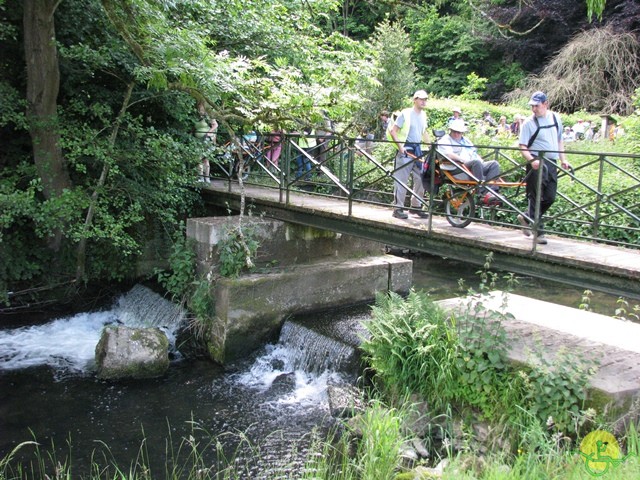 Randonnée joëlettes à Thuin