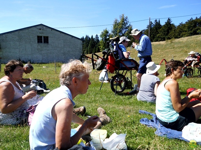 Randonnée sportive aux Moussières