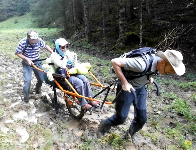 Randonnée sportive aux Moussières