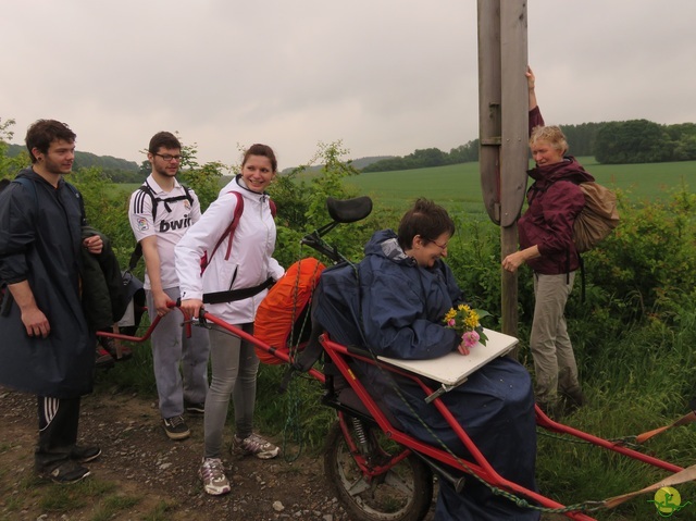 Randonnée joëlettes à Strud