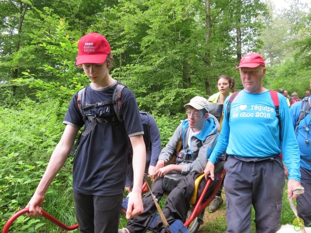 Randonnée joëlettes à Chassepierre