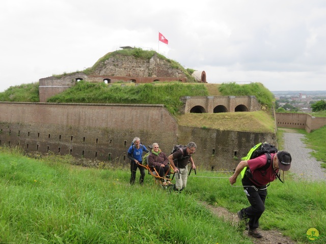 Randonnée joëlettes à Lanaye