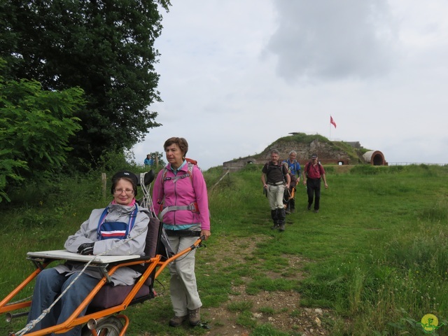 Randonnée joëlettes à Lanaye