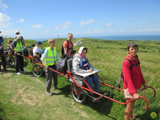 Randonnée joëlettes à Escalles