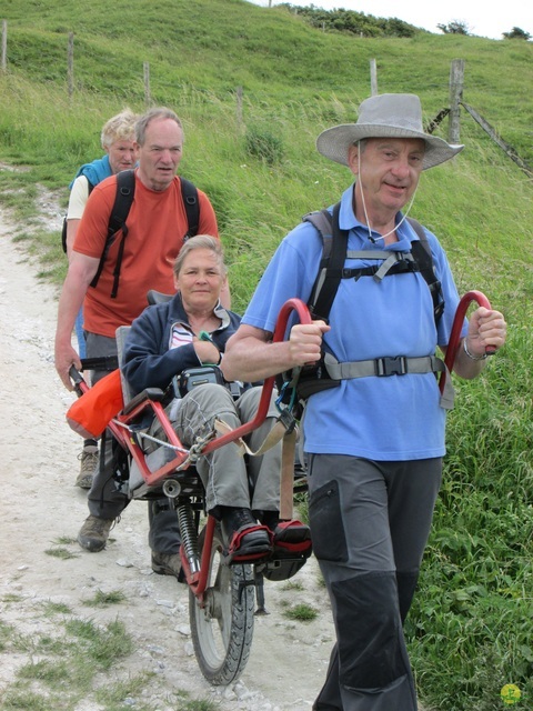 Randonnée joëlettes à Escalles